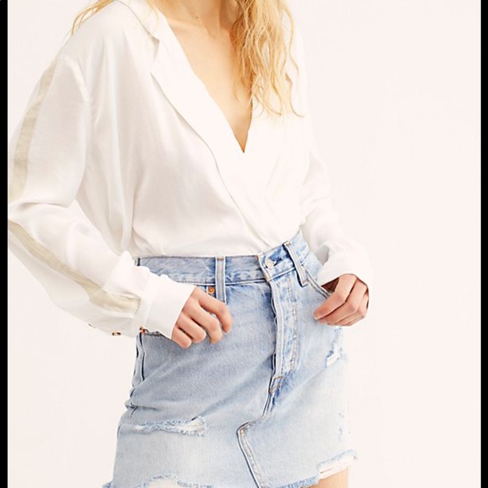 Levi’s high waisted jean skirt, size 24